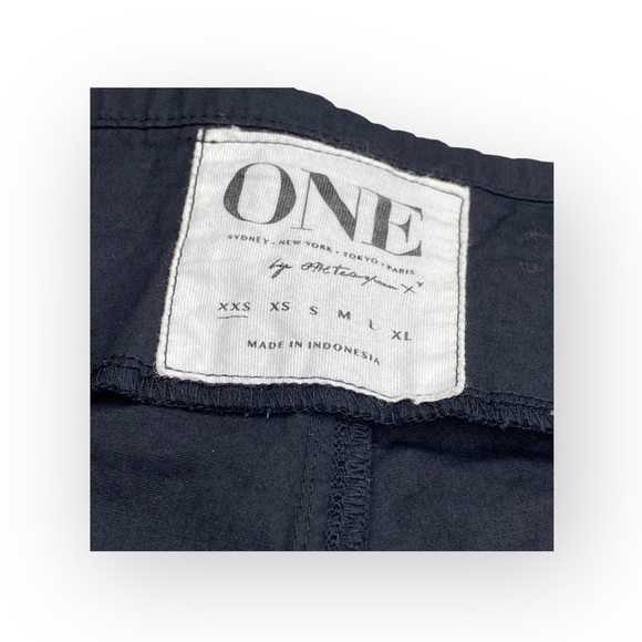 One Teaspoon ✌︎︎ High Waist Exposed Zip Front Lightweight Shorts ✌︎︎ Black XXS - Picture 9 of 16